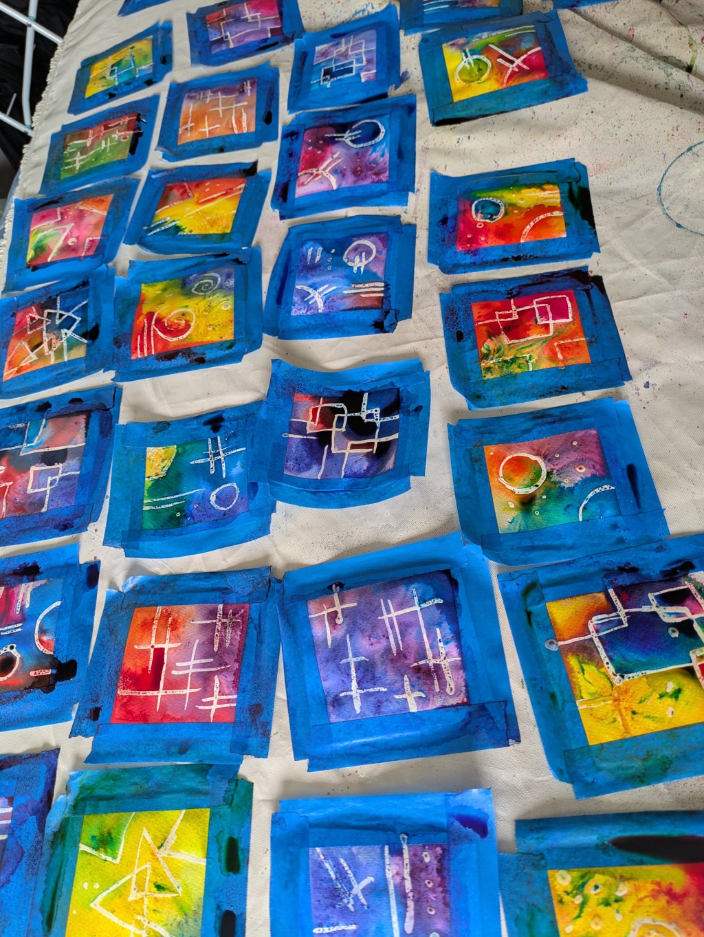 Lunch time paint&nbsp;experiments!